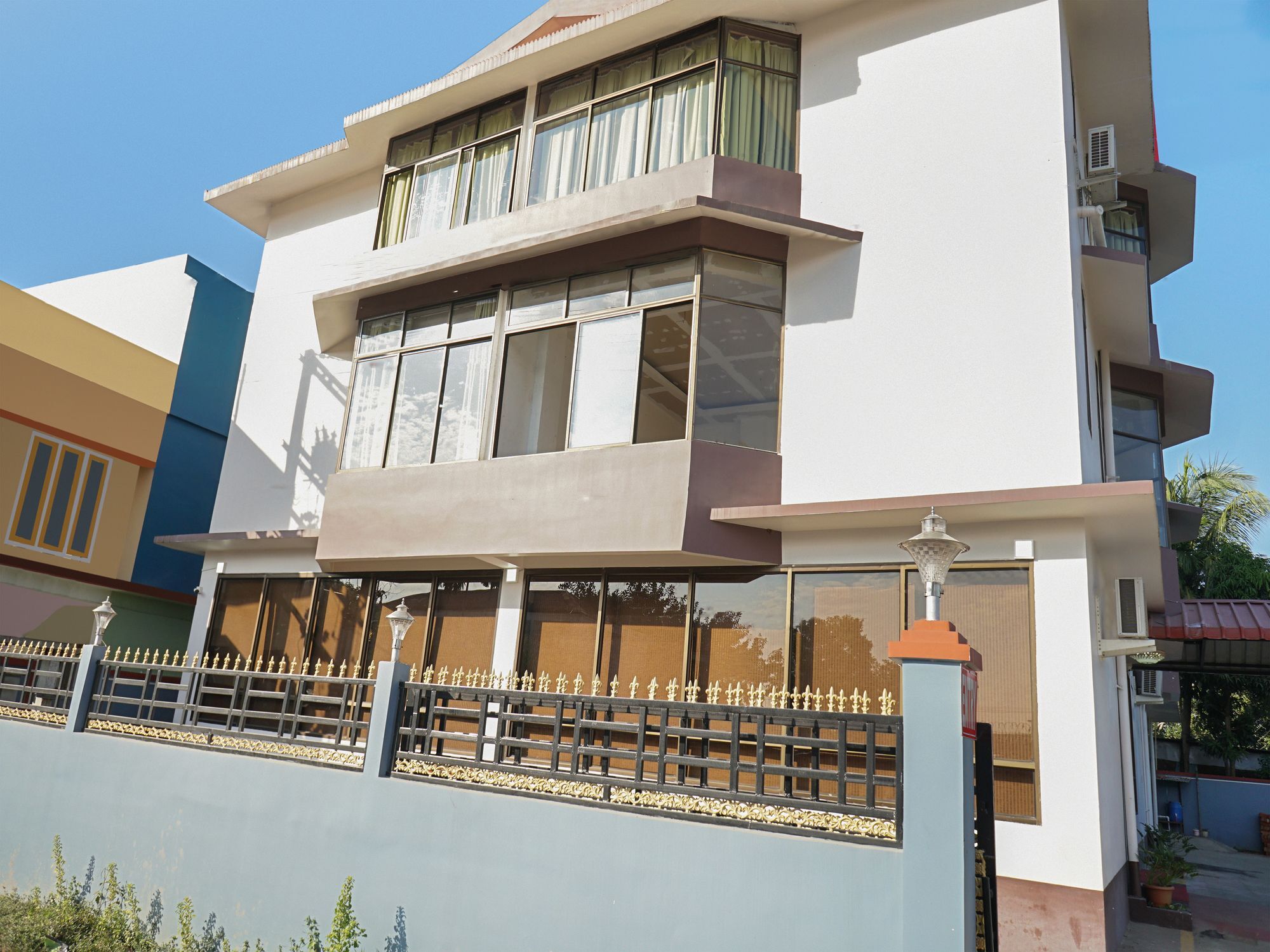 Pemaling Lords Eco Inn Guwahati Luaran gambar